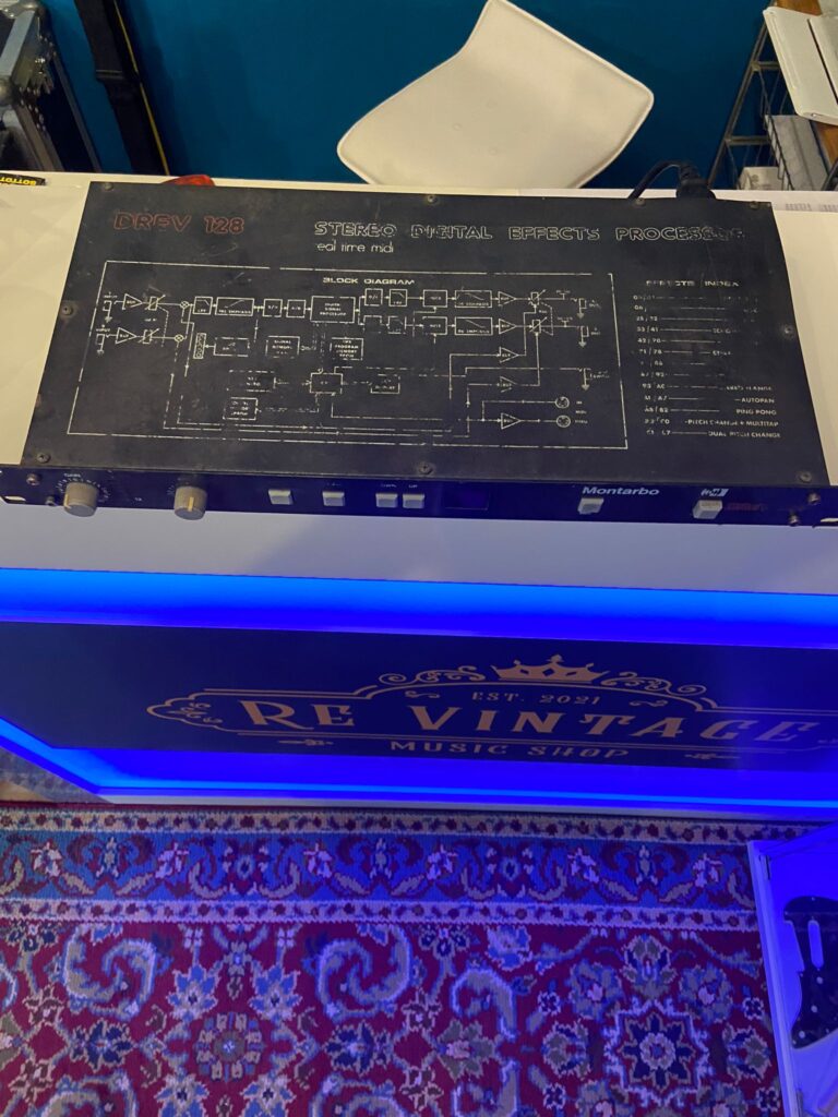 Revintage Music Shop