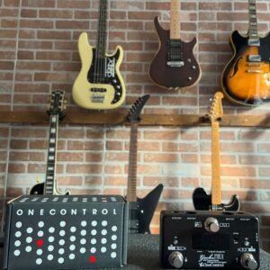 One Control Gecko MK2