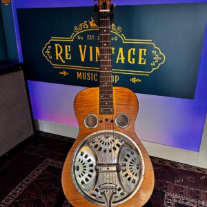 Epiphone Dobro Hound Dog Deluxe Round Neck Resonator